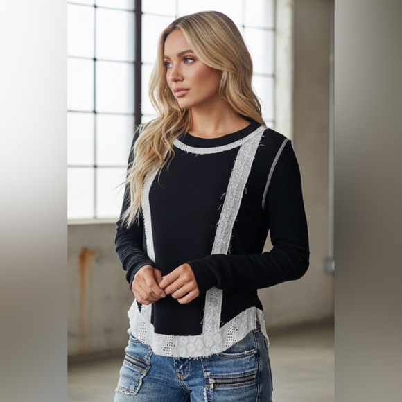 POL Tops - NWT POL Clothing Crochet Patch Button Detail Back Ribbed Long Sleeve Top Shirt